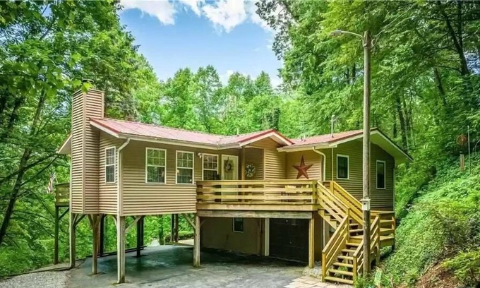 Maggie Valley Cottage | Blue Ridge Beauty!!!
