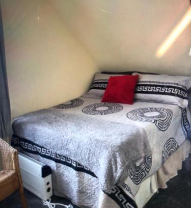 Lewisham Apartment | Blue Room, three