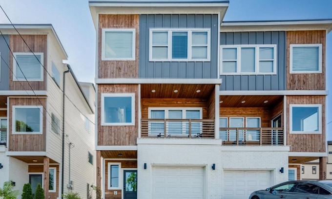 Katie Hill Neighborhood House | Blue Sapphire 4