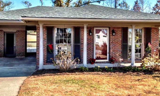 Newnan House | Blue Skies!
