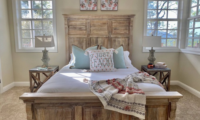Coarsegold House | BLUE STONE CHATEAUX ~YOSEMETI~ POOL~ HOT TUB- PLAY GROUND~ SECLUDED~GAME ROOM