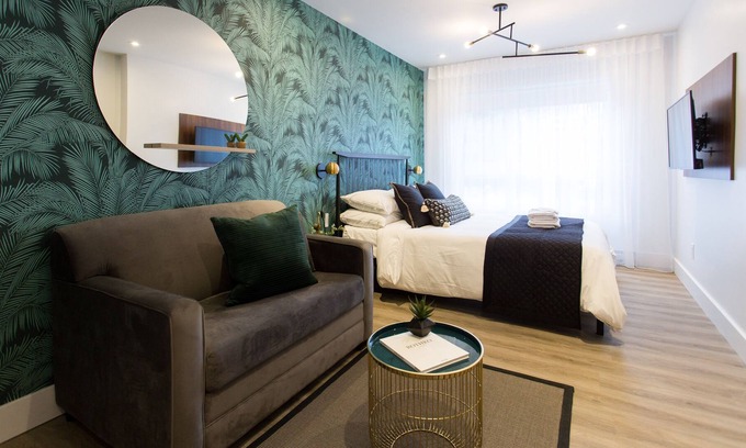 Little Italy Apartment | Blue Tropics Studio in Little Italy with kitchen by Denstays