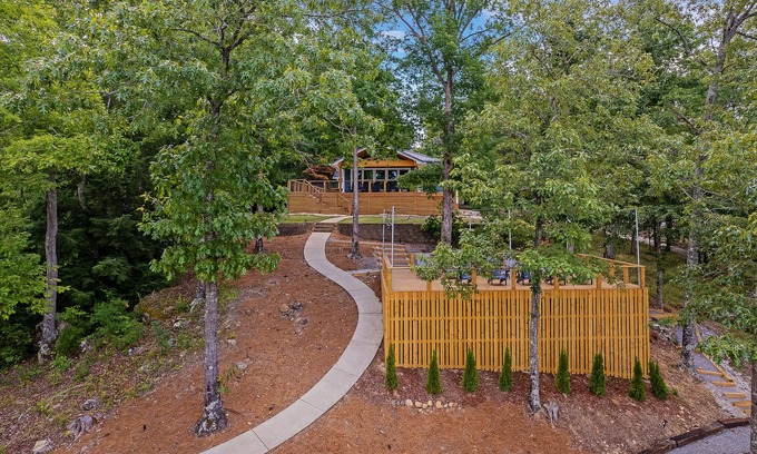 Arley House | Blue View: 4 BR, 3 BA in Arley, Sleeps 16