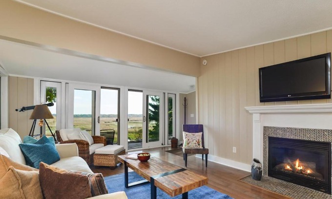Saugatuck House | Blue Zen
