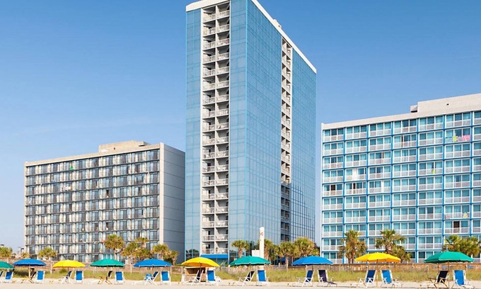 Downtown Myrtle Beach Resort | Bluegreen SeaGlass Tower, 1 Bedroom Standard Condo, Free WiFi and Parking