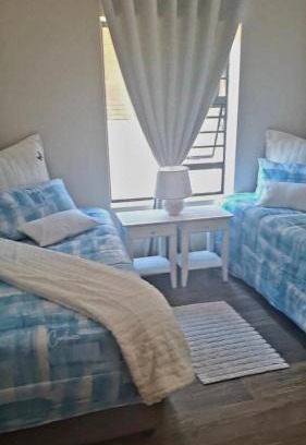 Onrus Apartment | Bluehaven self-catering guesthouse