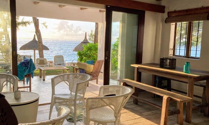 Trou d'Eau Douce Apartment | BlueMoon Studio on the Beach!