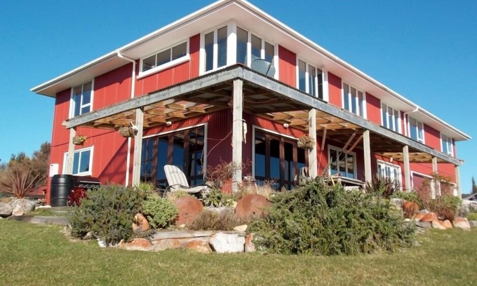 Hokitika Other | BLUESPUR FARMSTAY - Off grid farm experience