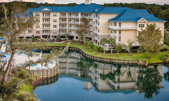 Palmetto Dunes Condo | Bluewater Resort and Marina. Key West Style One Bedroom! Reserve now!