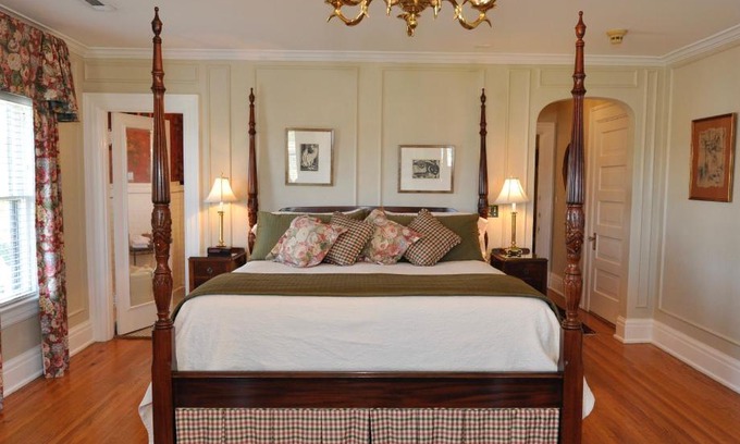 Downtown Chattanooga Bed & Breakfast | Bluff View Inn