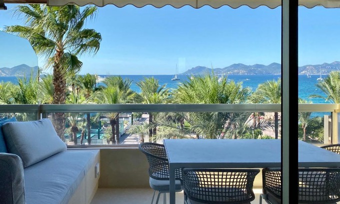 Pointe Croisette Apartment | Blvd De La Croisette 82A, Cannes, La Réale