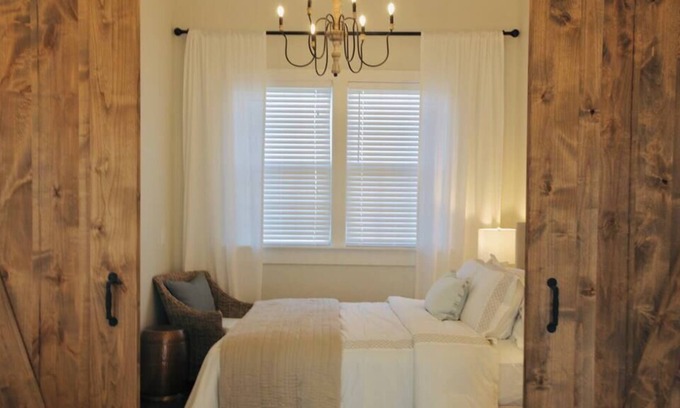 Green Hills Apartment | BNA BTL - Sleeps 4 - Free Parking