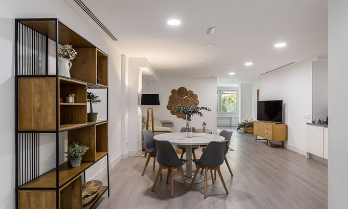 Retiro Apartment | BNBHolder The Select Retiro Park