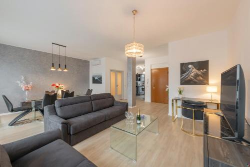 Zona Solari Apartment | BnButler - Via Foppa 7 - 130 mq in Posizione Strategica