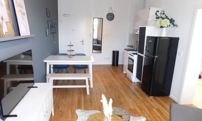 Steglitz Apartment | Boardinghouse by Sunton