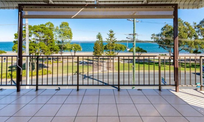 Bongaree House | Boasting some of Bribie's Best Waterviews