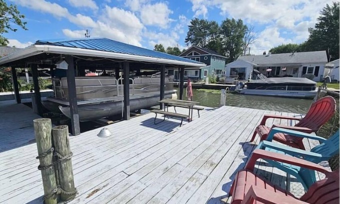 Lakeview House | Boat dock-Waterfront-Hot tub on Indian Lake