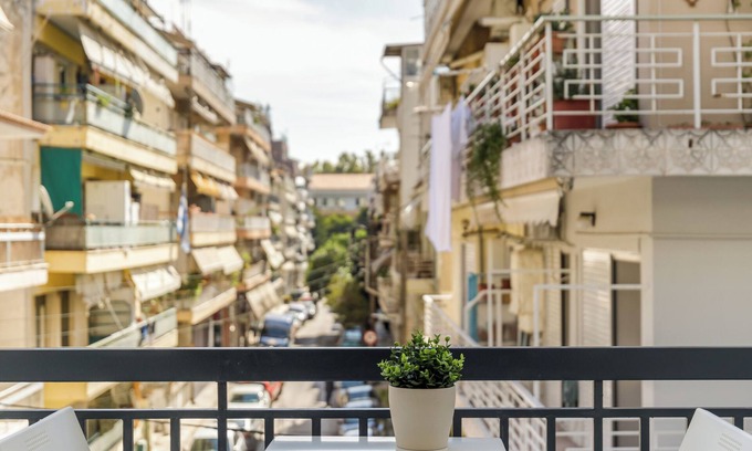 Thessaloniki Apartment | boat house