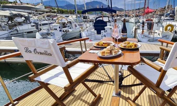 Banyuls-sur-Mer Boat Rental | Boat "La Ornella - Location Bateau À Quai" with Sea View, 2 Private Terraces & Wi-Fi