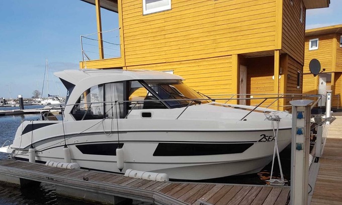 Ostvorpommern Boat Rental | Boat 'Motoryacht 2sea ' with Sea View and Private Terrace