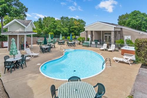 Kimberling City House | Boatin & Floatin on Table Rock Lake in the Ozarks