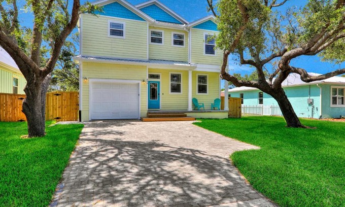 Vilano Beach House | Boating Club By the Sea