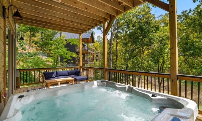 Sevierville Cabin | Bobber Bungalow | Boat, Float, Relax