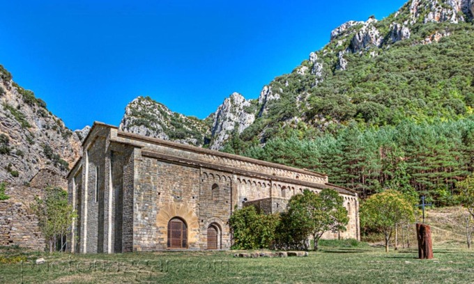 Las Ventas de Santa Lucia Hotel | Bodegas de Arnés - Adults Only