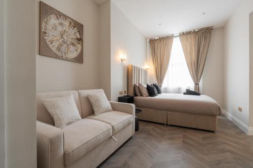RopeWalks Apartment | Bold St Sofa Bed Kitchenette Steps To Sights