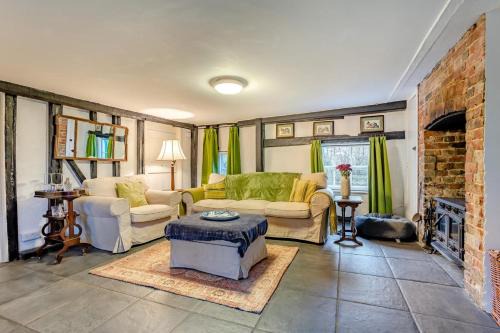 Abbess Roding House | Boldshaves Cottage