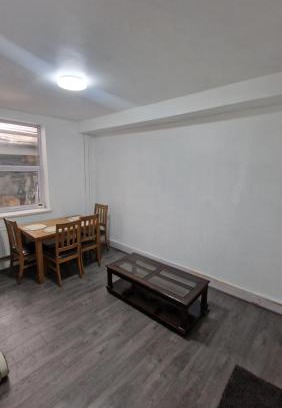 Bolton House | Bolton rooms for Work and lesure