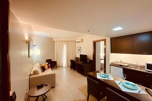 Setor Hoteleiro Sul Apartment | Bonaparte Hotel - Conforto, localização e lazer no coração de BSB!
