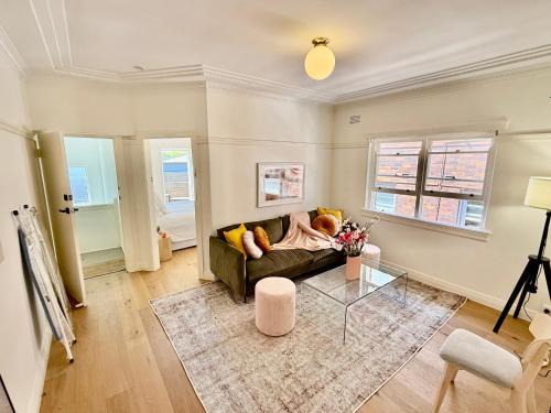 Bondi Beach Apartment | Bondi Bungalow