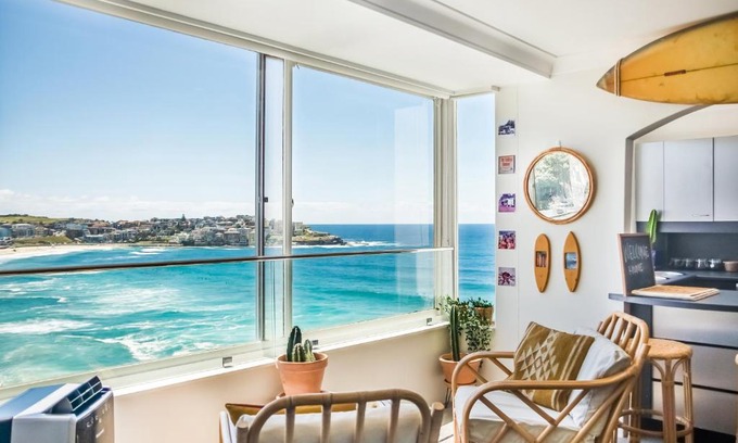 Bondi Beach Apartment | Bondi Cloud Surf House by Sydney Dreams