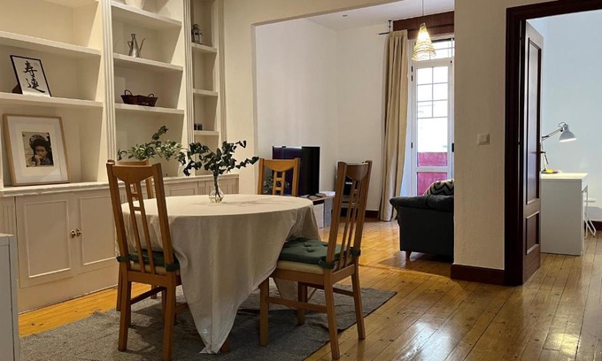 Castanos Apartment | Bonito apartamento muy céntrico