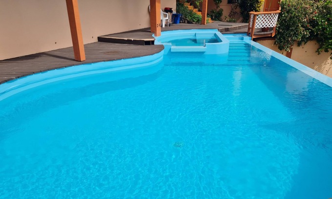 Gros Islet Villa | Bonne Vue 1 bedroom, 1 bathroom villa with living room.
