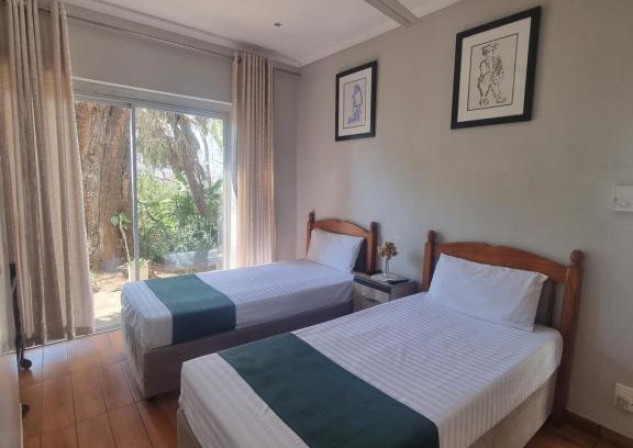 Ladysmith House | Bonnie Highlands