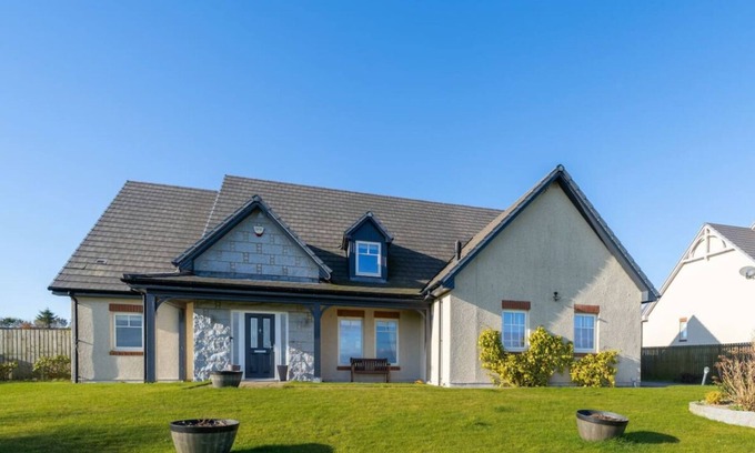 Ellon House | Bonnieview House, Tarves, Aberdeenshire