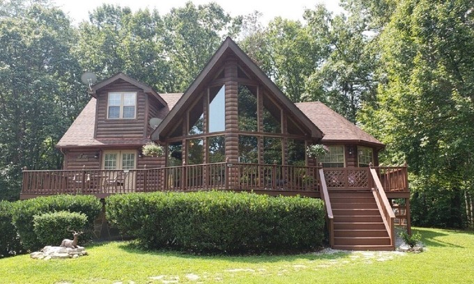 Spencer Cabin | BOOK TODAY! TAKODA CABIN-3B-2B-LOTS OF EXTRAS-2 MILES To FALL CREEK FALLS PARK!