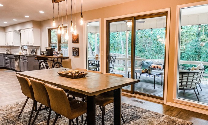 Bella Vista House | Booking Fall NOW Bella Vista Getaway To Relax
