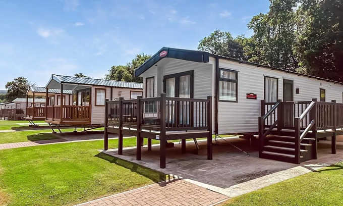 Guisborough House | Bordeaux (Pet Friendly)