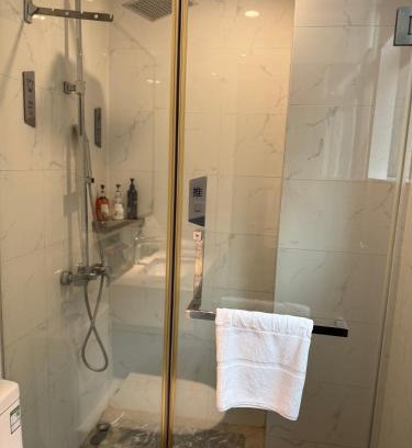 Niuligang Apartment | Borrman Hotel Guangzhou East Station Meihuayuan Subway Station Branch