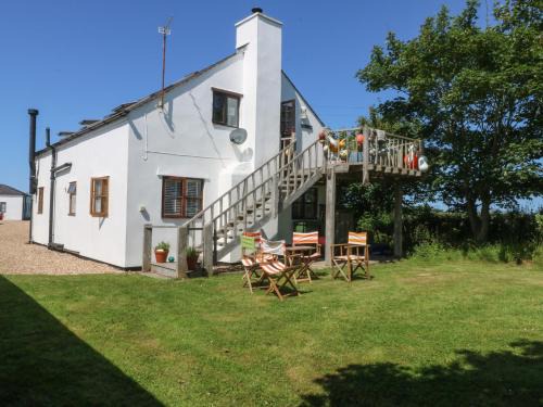 Rhoscolyn House | Borth Arian Boat House