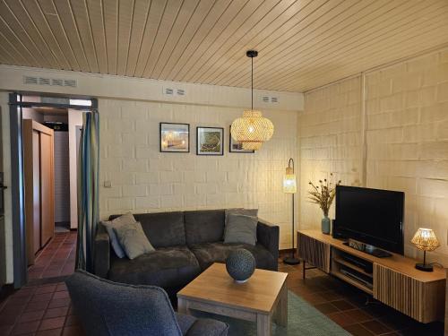 Houthalen Apartment | Bos-Chalet bij Wijers Wandelroutes, Rust & Gezinsplezier Fijnspar 6 Hengelhoef