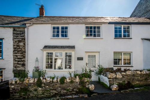 Boscastle House | Boscastle Quaint Cornish Fishermans Cottage