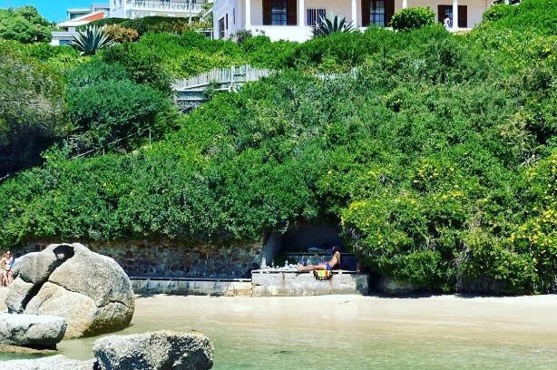 Simon's Town Cabin | Bosky Dell on Boulders Beach