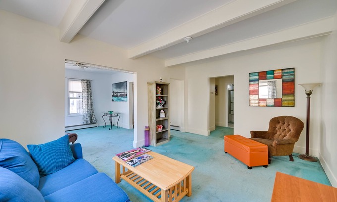 Revere Apartment | Boston Area Vacation Rental 3 Mi to Airport!