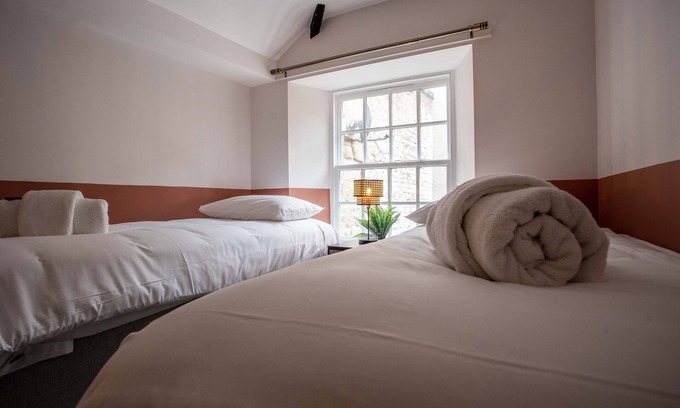 South Charlton Bed & Breakfast | Bottles Lodge