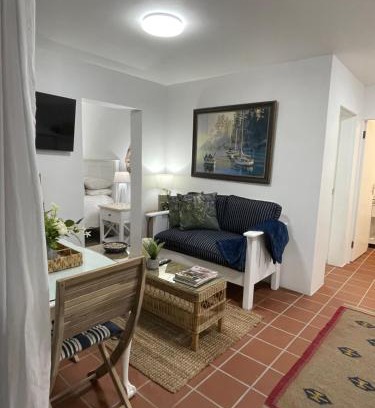 Paternoster Apartment | Bougain Villa Studio 1