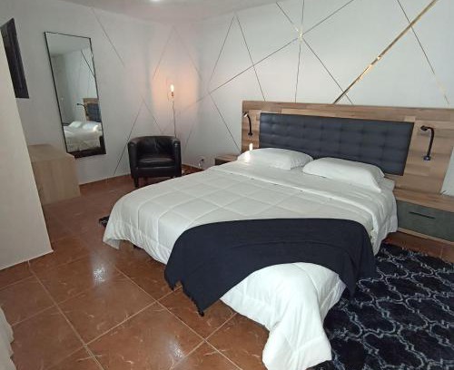 Calheta House | Bougainvillea House